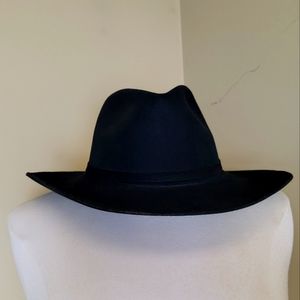 Stetson new 6x beaver hat. Xxxxxx. Black. Authentic. Size 7 1/4